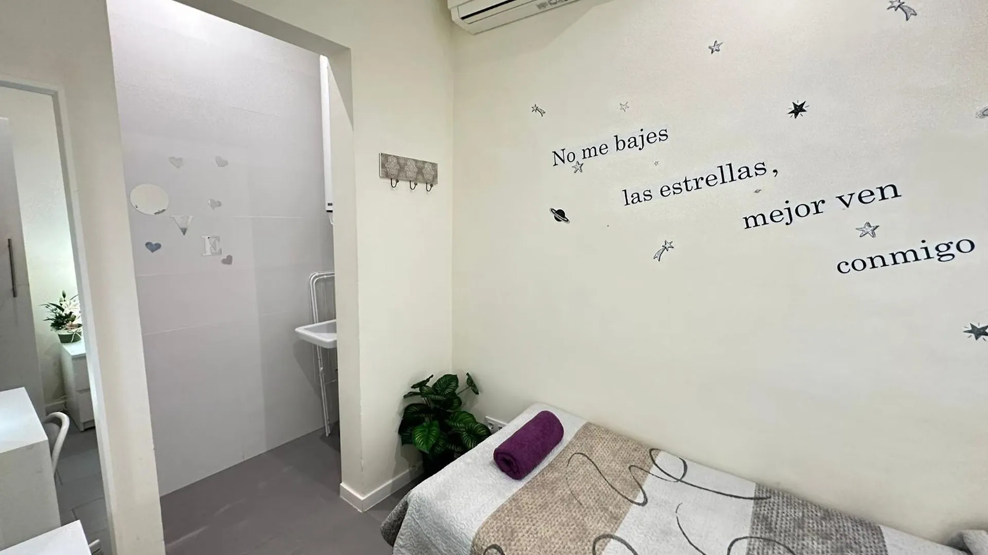 Rooms Balval Couette-café