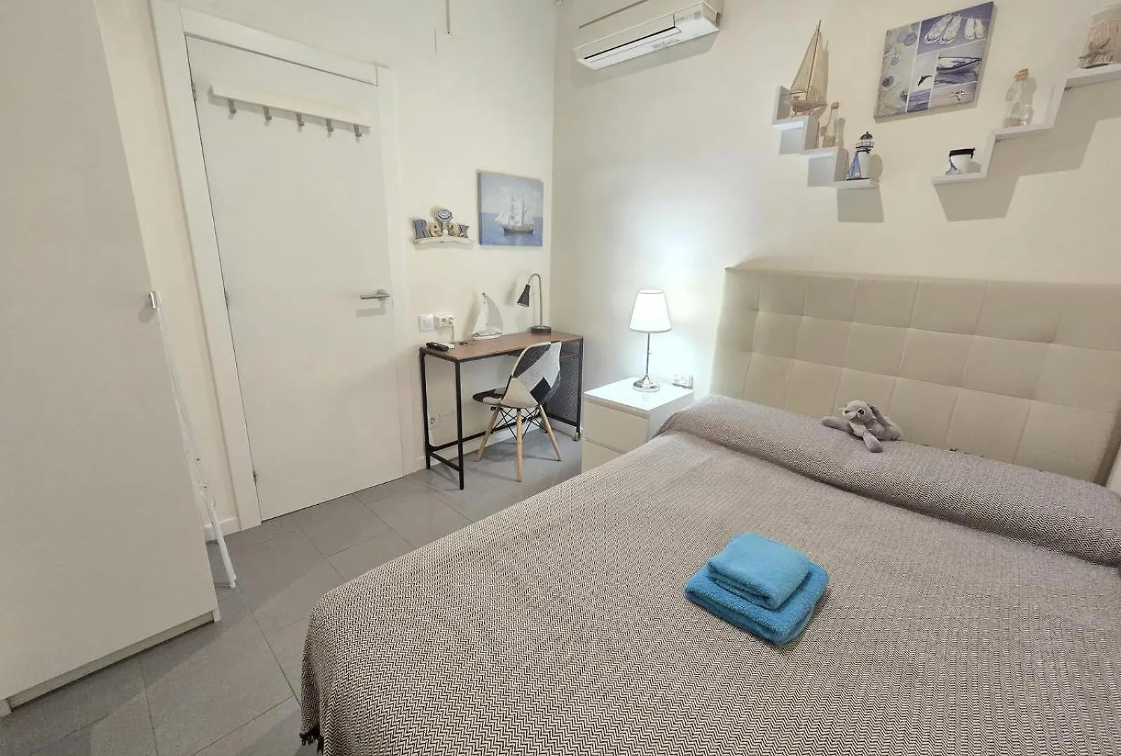 Rooms Balval 0*, برشلونة إسبانيا