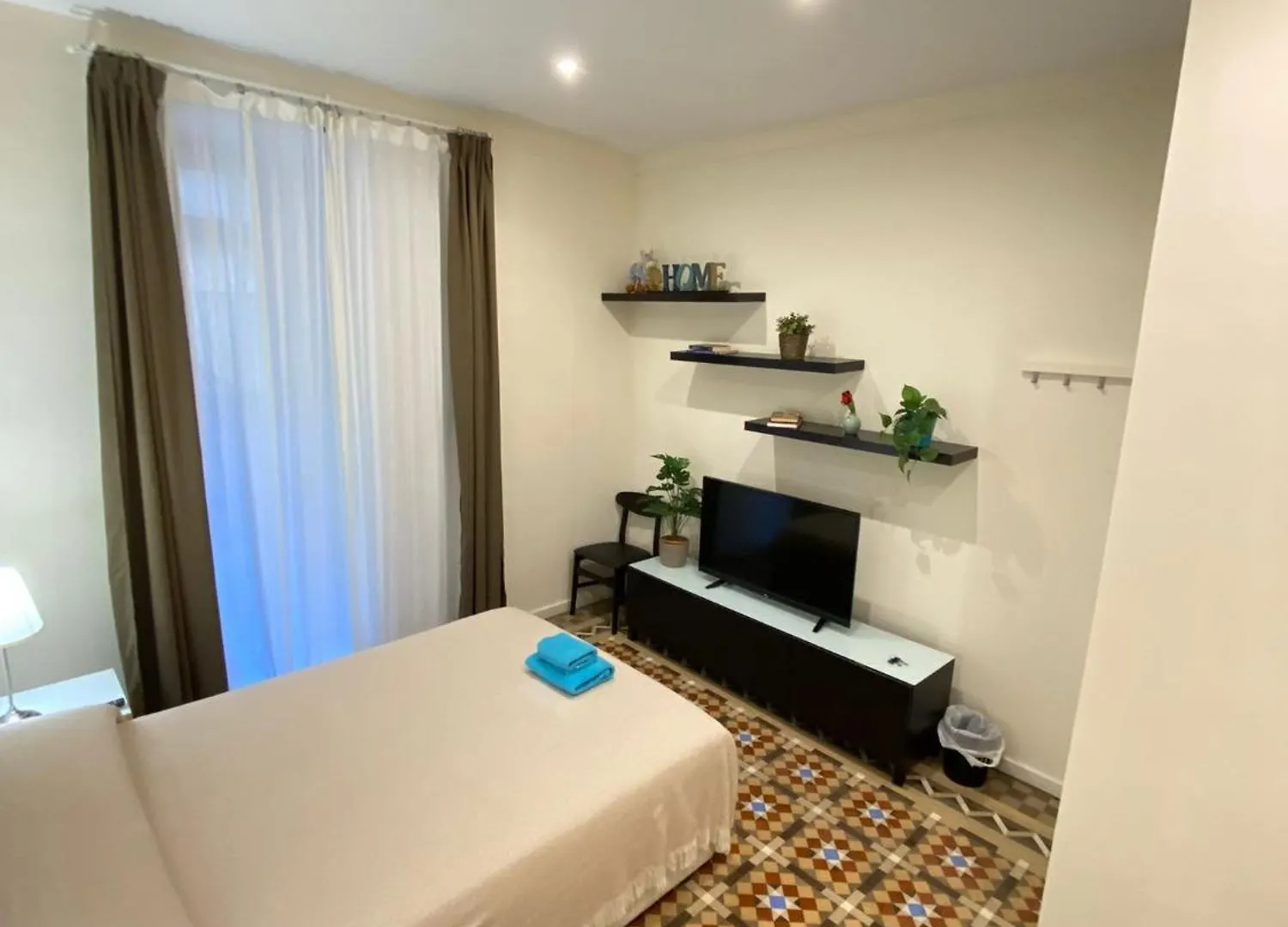 Rooms Balval 0*, برشلونة