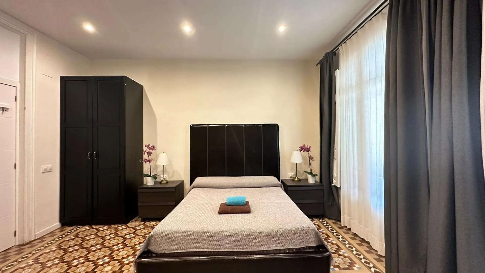 Rooms Balval برشلونة